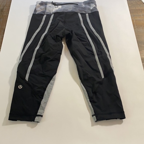 Lululemon cropped leggings‎ - Picture 4 of 10